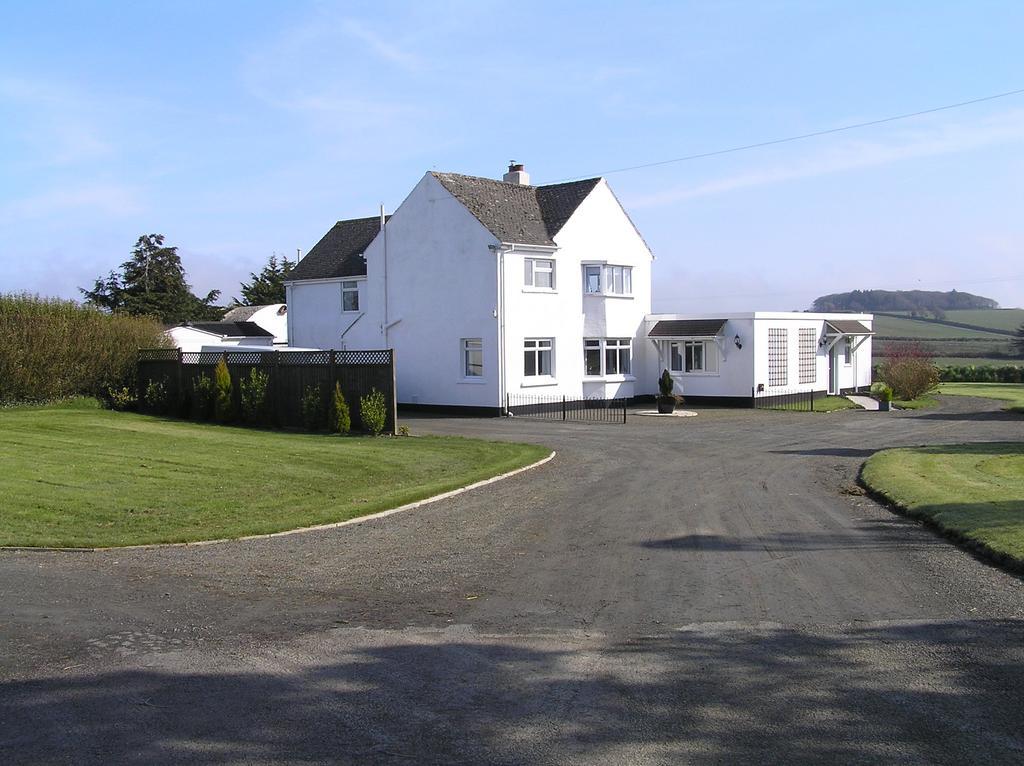 클로벨리 Greenfields B&B 외부 사진